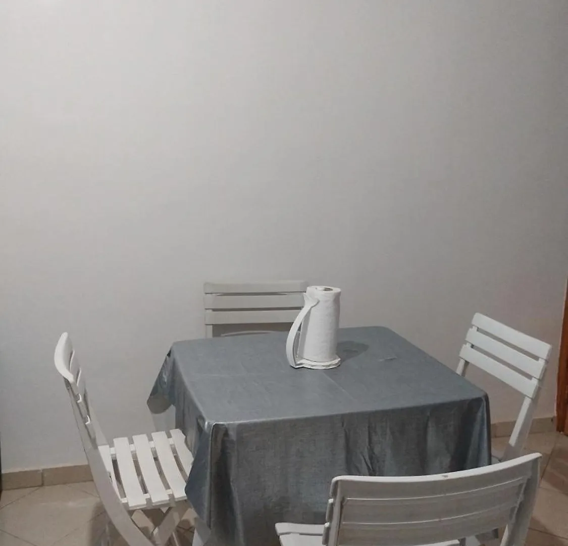 Appartement -5Mn Plage D'Anza Agadir Apartment
